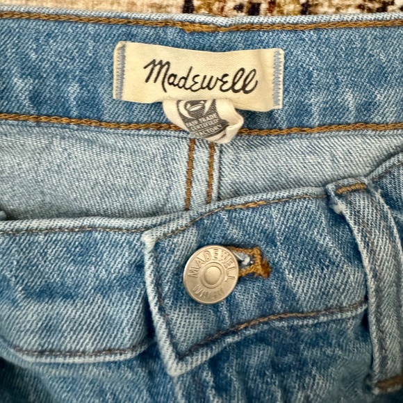 Madewell Jean Short - Picture 2 of 4